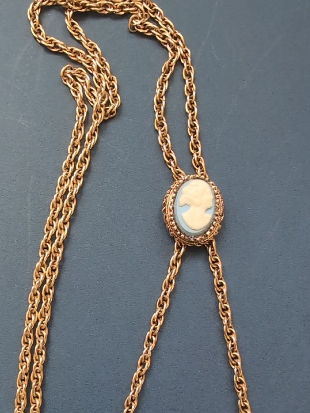 Gold Cameo Pendant Necklace - Vintage-Inspired Blue and White Cameo - Picture 3 of 4
